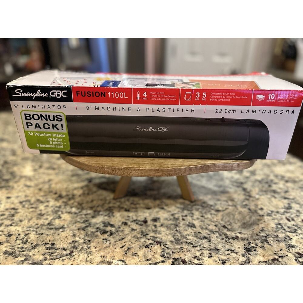 Swingline GBC Fusion 1100L Laminator 9" Wide 5mil New In Box